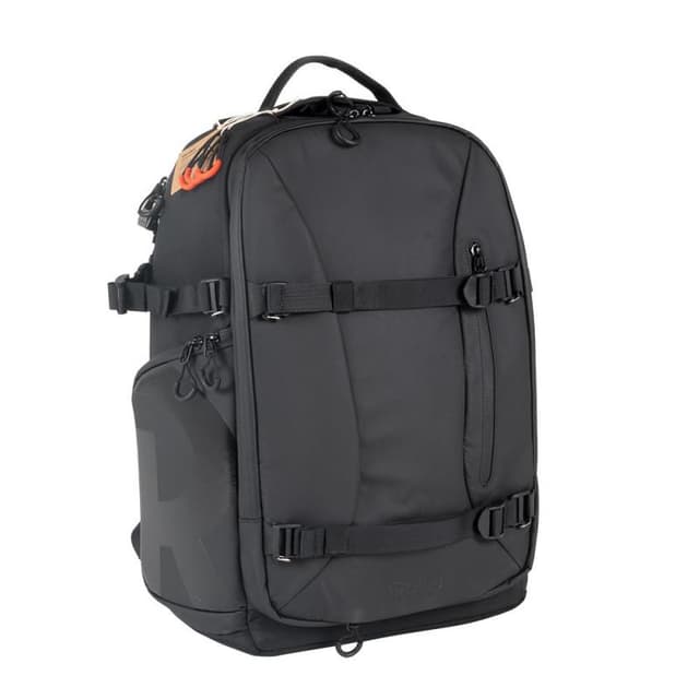 Bags, cases & mounts